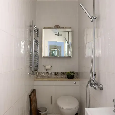 Quaint In The Heart Of North Yorkshire Village - Pet Friendly Free * Stillington